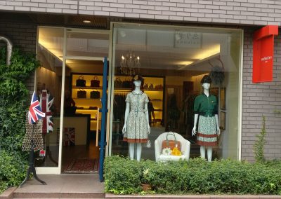 Independent Women's Fashion store using Union Jack in Tokyo